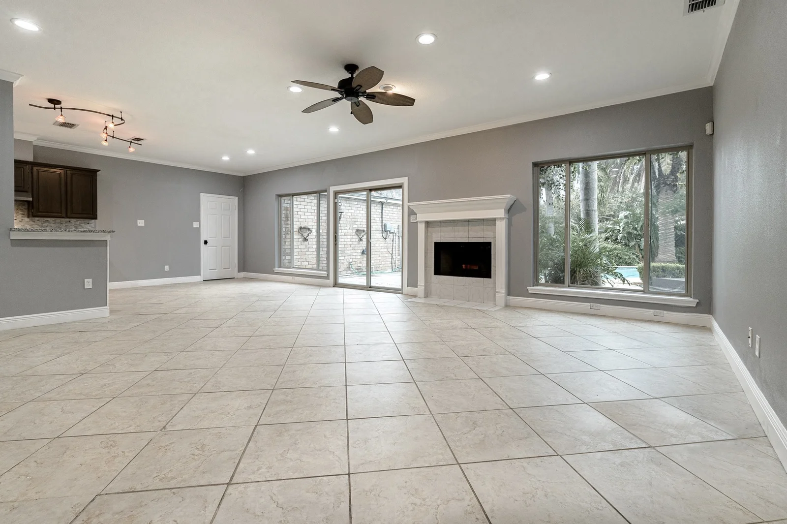 Bright interior illustrating renovation possibilities
